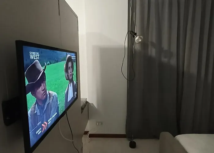 Casaemily Trenofiumicinoair-villabonelli-ostiense Апартаменты